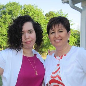 Meet your Posher, Aymee